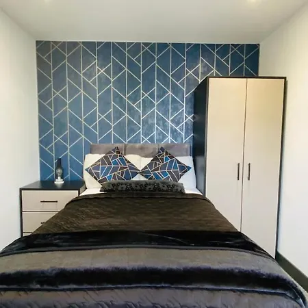 Apartment House In Filton Avenue Bs34