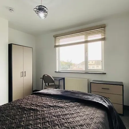 House In Filton Avenue Bs34 Bristol