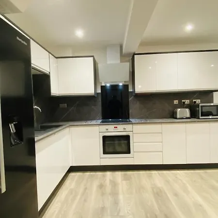House In Filton Avenue Bs34