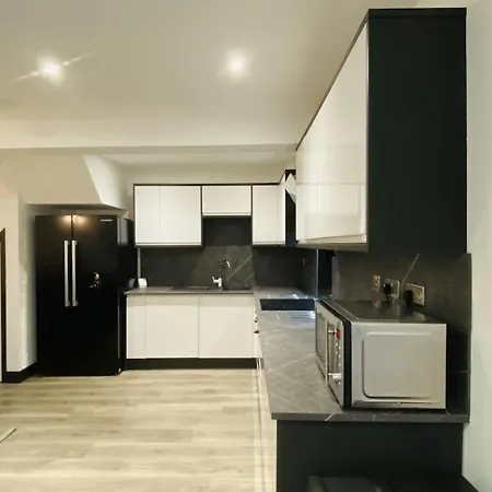 House In Filton Avenue Bs34 Apartment Bristol