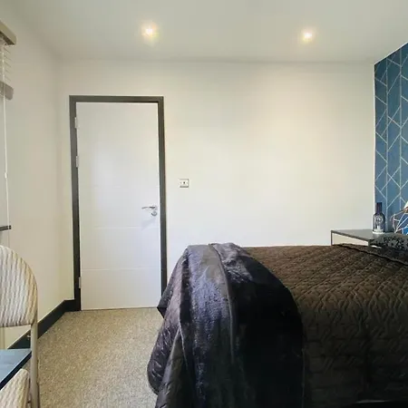House In Filton Avenue Bs34 Bristol